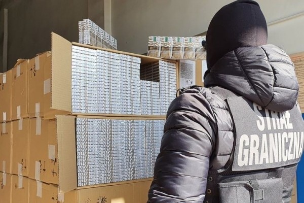 Беларусские сигареты на 2 млн долларов перехватили в Польше Беларусские сигареты на 2 млн долларов перехватили в Польше