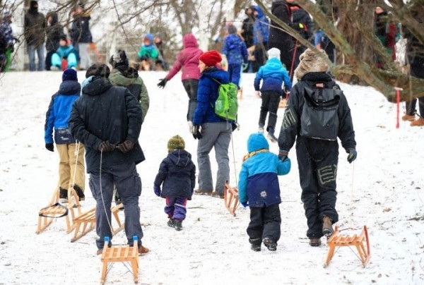 «Сильнейший за последние 10 лет снежный шторм»: Европу завалило снегом, синоптики пугают и небывалыми морозами