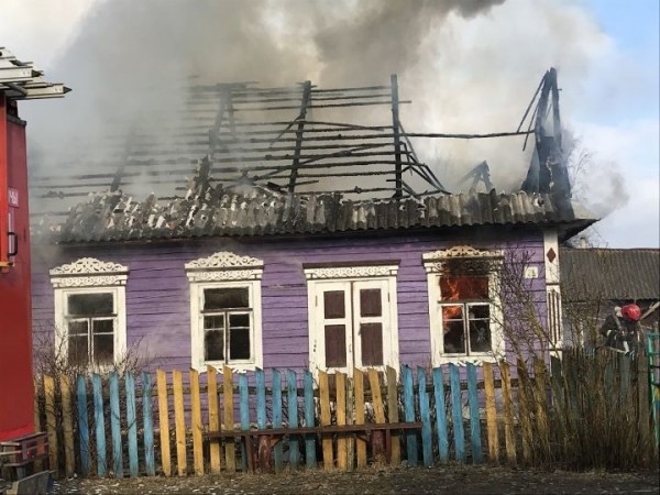 В Ганцевичском районе горел жилой дом В Ганцевичском районе горел жилой дом