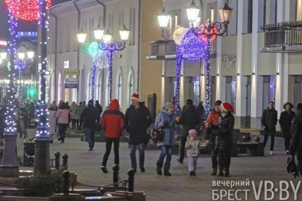 Предновогодний Брест. Фоторепортаж