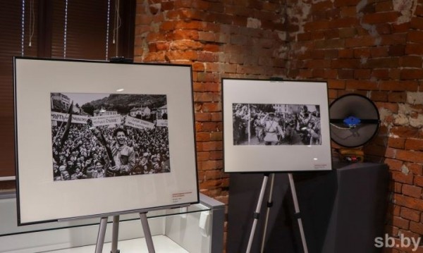 Экспозиция фоторабот «Знамя Победы» открылась в Бресте