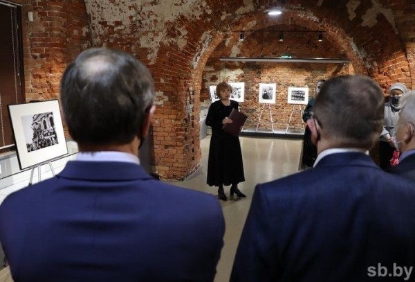 Экспозиция фоторабот «Знамя Победы» открылась в Бресте
