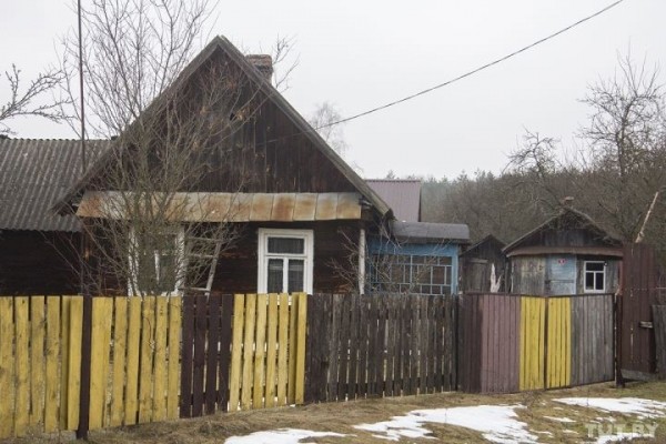 Я живу в Абрамово (Каменецкий район). Как неперспективная пущанская деревня на пару жителей стала «модной» — и передумала умирать