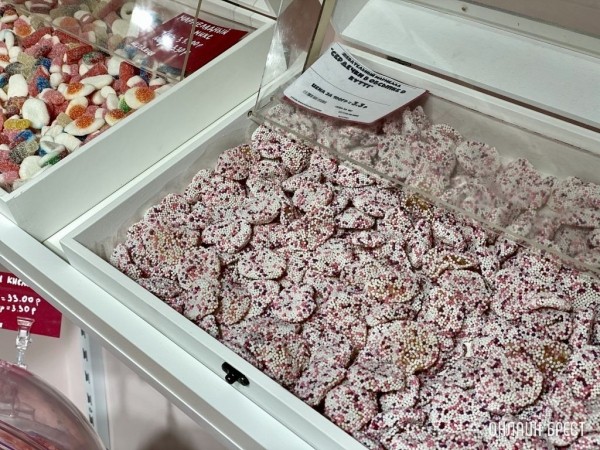 Выбирай! Насыпай! Покупай! Огромный выбор вкуснейшего мармелада по одной цене в магазине «Мятный Кит». Отличный подарок к 8 Марта Выбирай! Насыпай! Покупай! Огромный выбор вкуснейшего мармелада по одной цене в магазине «Мятный Кит». Отличный подарок к 8 Марта