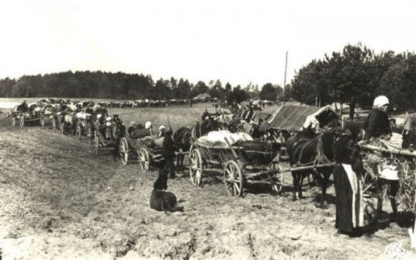 Три дня на сборы дало царское правительство населению Бреста Три дня на сборы дало царское правительство населению Бреста