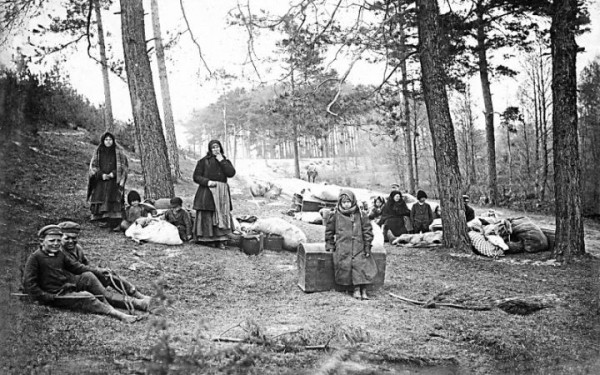 Три дня на сборы дало царское правительство населению Бреста Три дня на сборы дало царское правительство населению Бреста