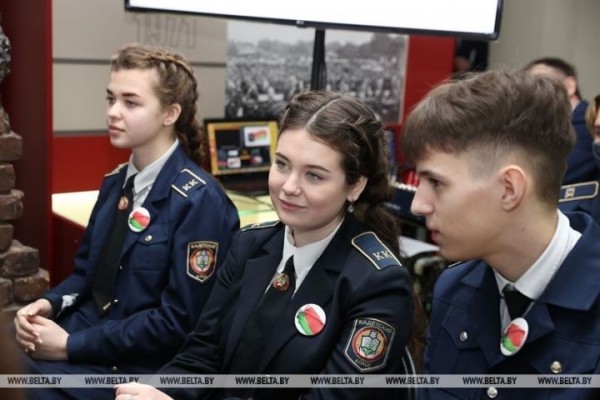 Более 20 талантливых школьников области получили паспорта в Брестской крепости