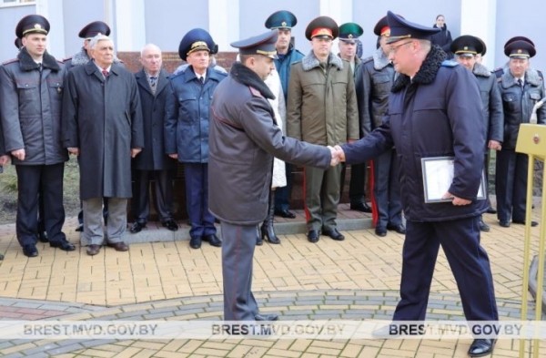 В Бресте почтили память погибших при исполнении сотрудников милиции