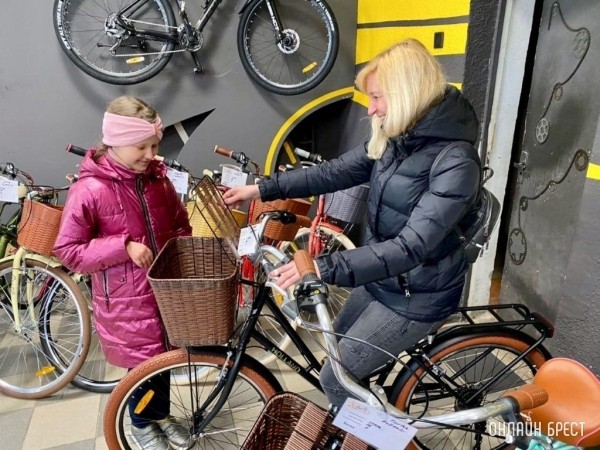 Открываем велосезон с брестским магазином «2 Колеса». Большой выбор велосипедов по приятным ценам и в рассрочку Открываем велосезон с брестским магазином «2 Колеса». Большой выбор велосипедов по приятным ценам и в рассрочку