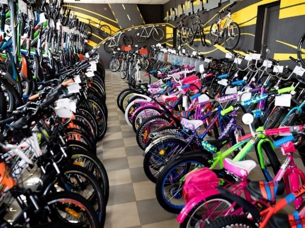 Открываем велосезон с брестским магазином «2 Колеса». Большой выбор велосипедов по приятным ценам и в рассрочку Открываем велосезон с брестским магазином «2 Колеса». Большой выбор велосипедов по приятным ценам и в рассрочку