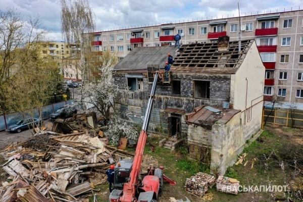 
                Возле Набережной сносят дома для строительства ЖК «Жемчужины Бреста»
            