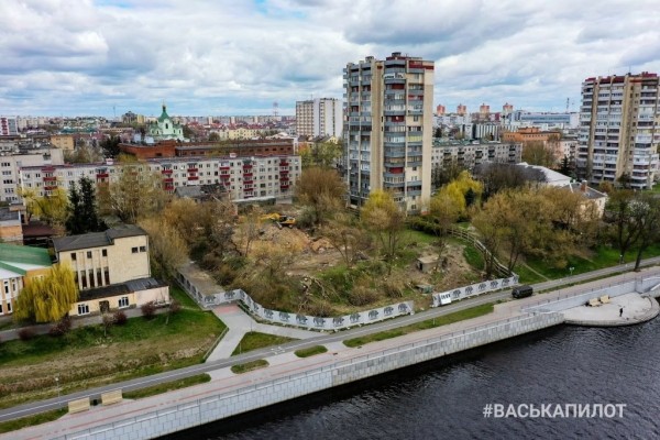 
                Возле Набережной сносят дома для строительства ЖК «Жемчужины Бреста»
            