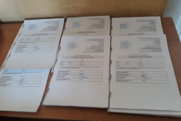 В Украину не пустили автобус из Беларуси: у всех пассажиров — поддельные справки о ПЦР-тестах В Украину не пустили автобус из Беларуси: у всех пассажиров — поддельные справки о ПЦР-тестах