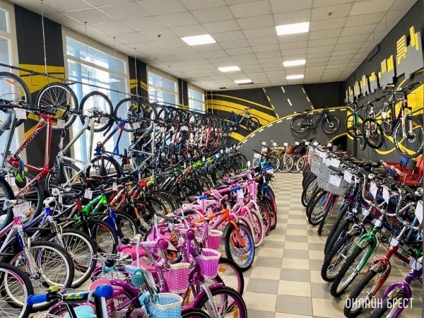 Открываем велосезон с брестским магазином «2 Колеса». Большой выбор велосипедов по приятным ценам и в рассрочку Открываем велосезон с брестским магазином «2 Колеса». Большой выбор велосипедов по приятным ценам и в рассрочку