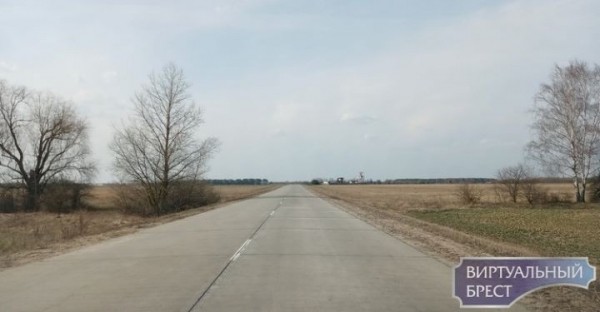 Бетонная дорога, которую возвели с целью эксперимента под Брестом, за шесть лет даже не поцарапалась