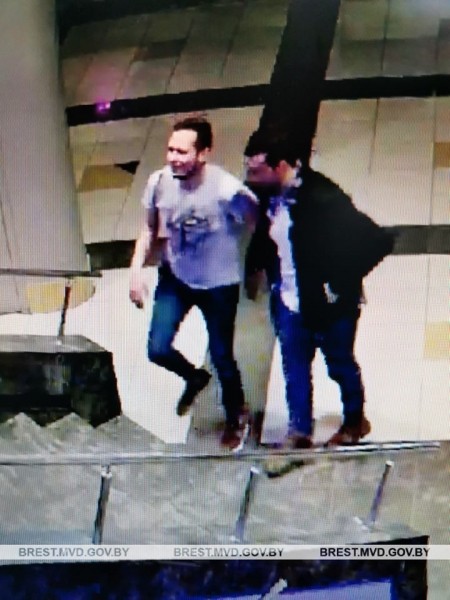 Милиция ищет молодых людей из клуба на Советской в Бресте Милиция ищет молодых людей из клуба на Советской в Бресте
