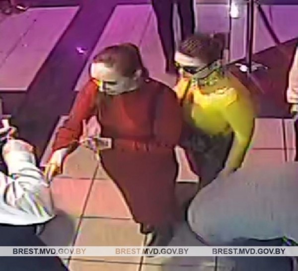 В Бресте милиция разыскивает двух девушек и двух парней из клуба на Советской В Бресте милиция разыскивает двух девушек и двух парней из клуба на Советской