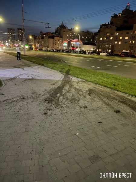 В Бресте на Московской автомобиль попал в ДТП
             
                В Бресте на Московской автомобиль попал в ДТП