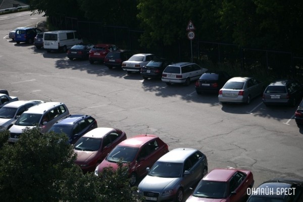 «Под указ искали льготников среди родственников. А кто поспешил – ох как себе локти кусал!». Два года с льготной растаможкой «Под указ искали льготников среди родственников. А кто поспешил – ох как себе локти кусал!». Два года с льготной растаможкой