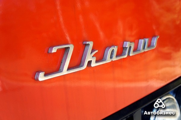 Белорус восстанавливает «Икарус 256». Получается лайнер в детство Белорус восстанавливает «Икарус 256». Получается лайнер в детство