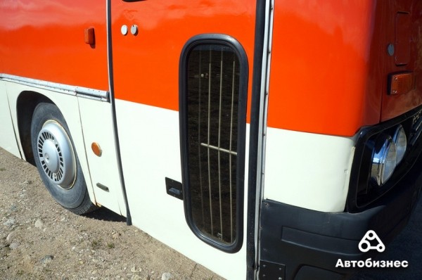 Белорус восстанавливает «Икарус 256». Получается лайнер в детство Белорус восстанавливает «Икарус 256». Получается лайнер в детство