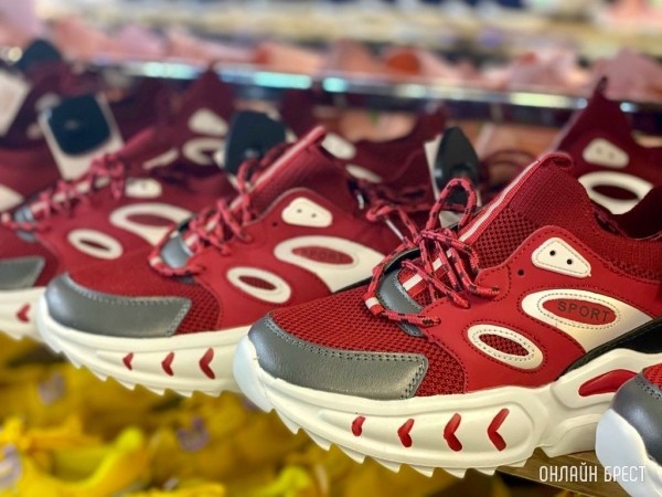 За летними новинками – в магазин «Парадайс»: Новый привоз одежды и обуви для всей семьи по низким ценам в Бресте За летними новинками – в магазин «Парадайс»: Новый привоз одежды и обуви для всей семьи по низким ценам в Бресте