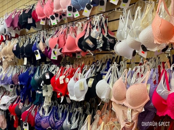 За летними новинками – в магазин «Парадайс»: Новый привоз одежды и обуви для всей семьи по низким ценам в Бресте За летними новинками – в магазин «Парадайс»: Новый привоз одежды и обуви для всей семьи по низким ценам в Бресте