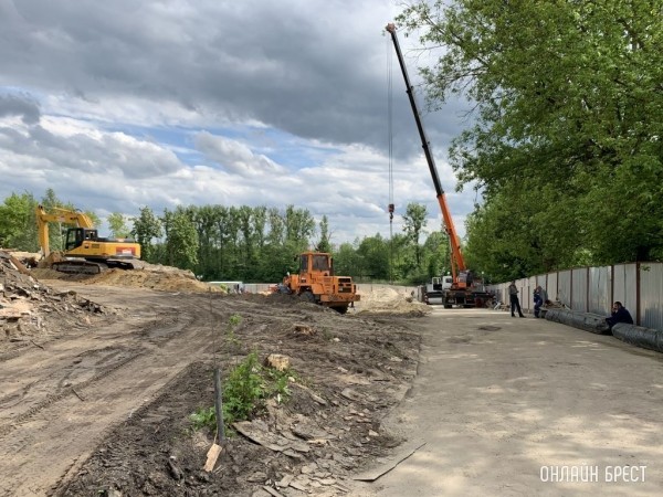 Как проходит строительство жилого дома премиум-класса «Жемчужина Бреста»
             
                Как проходит строительство жилого дома премиум-класса «Жемчужина Бреста»