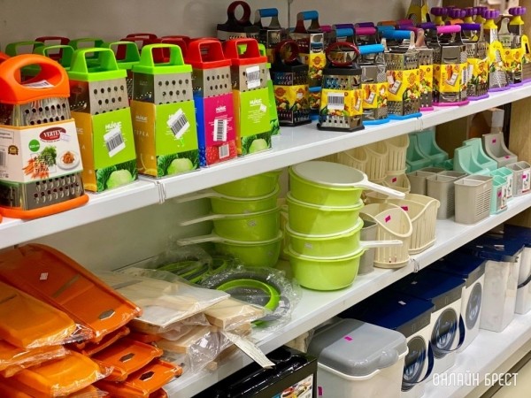 За летними новинками – в магазин «Парадайс»: Новый привоз одежды и обуви для всей семьи по низким ценам в Бресте За летними новинками – в магазин «Парадайс»: Новый привоз одежды и обуви для всей семьи по низким ценам в Бресте