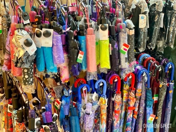 За летними новинками – в магазин «Парадайс»: Новый привоз одежды и обуви для всей семьи по низким ценам в Бресте За летними новинками – в магазин «Парадайс»: Новый привоз одежды и обуви для всей семьи по низким ценам в Бресте