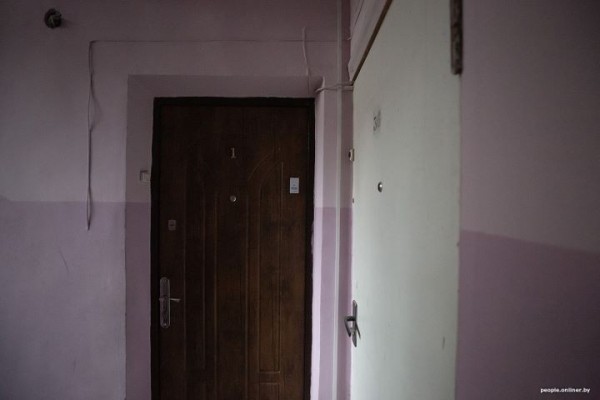 «Терпела три года, а потом ее не стало». В Брестской области cемейные разборки закончились трагично, осталось двое детей «Терпела три года, а потом ее не стало». В Брестской области cемейные разборки закончились трагично, осталось двое детей