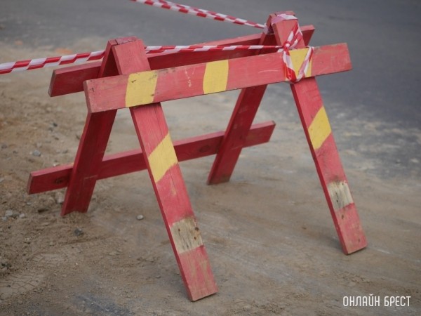 В Бресте с понедельника закрывают часть улицы Мицкевича В Бресте с понедельника закрывают часть улицы Мицкевича