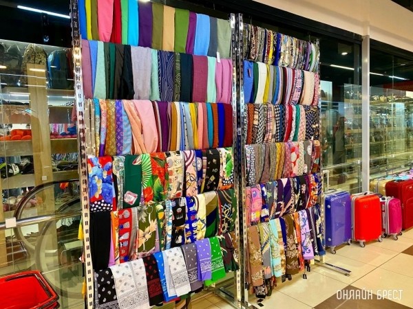 За летними новинками – в магазин «Парадайс»: Новый привоз одежды и обуви для всей семьи по низким ценам в Бресте За летними новинками – в магазин «Парадайс»: Новый привоз одежды и обуви для всей семьи по низким ценам в Бресте