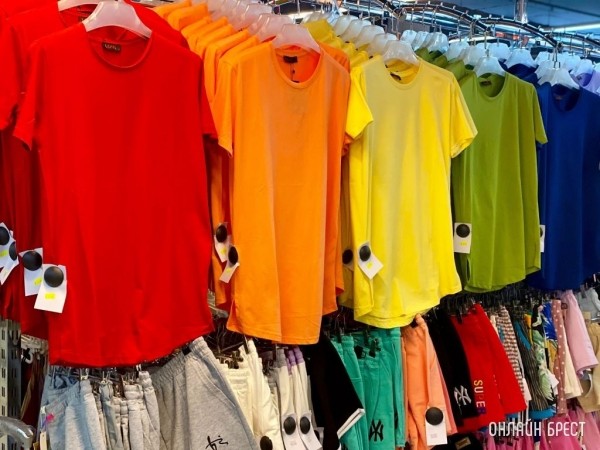 За летними новинками – в магазин «Парадайс»: Новый привоз одежды и обуви для всей семьи по низким ценам в Бресте За летними новинками – в магазин «Парадайс»: Новый привоз одежды и обуви для всей семьи по низким ценам в Бресте