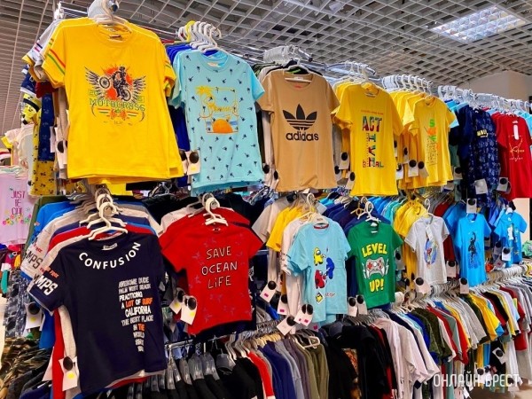 За летними новинками – в магазин «Парадайс»: Новый привоз одежды и обуви для всей семьи по низким ценам в Бресте За летними новинками – в магазин «Парадайс»: Новый привоз одежды и обуви для всей семьи по низким ценам в Бресте