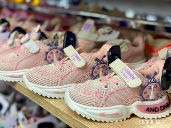 За летними новинками – в магазин «Парадайс»: Новый привоз одежды и обуви для всей семьи по низким ценам в Бресте За летними новинками – в магазин «Парадайс»: Новый привоз одежды и обуви для всей семьи по низким ценам в Бресте