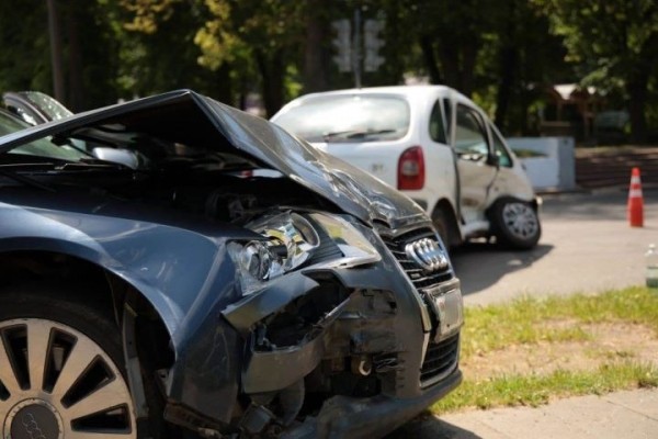 «Жена успела только сказать: «Что он делает?». Citroen с прицепом и Audi столкнулись в Барановичах