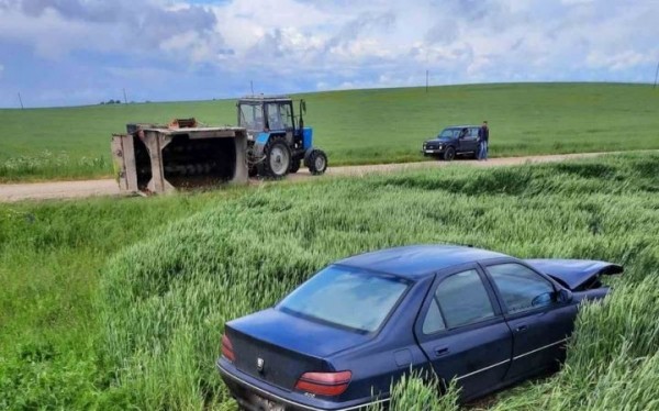 В Брестской области произошло серьёзное ДТП с участием трактора В Брестской области произошло серьёзное ДТП с участием трактора