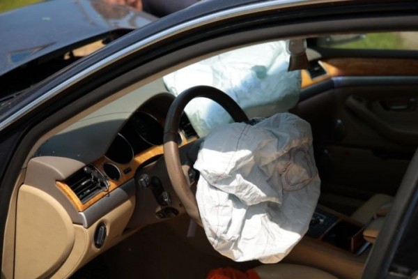 «Жена успела только сказать: «Что он делает?». Citroen с прицепом и Audi столкнулись в Барановичах