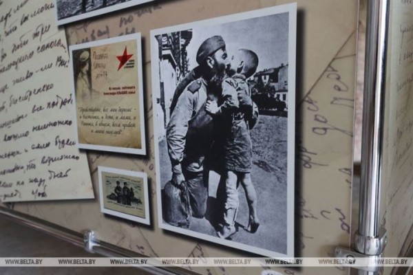 Фотовыставка «Судьбы, сложенные в треугольник» проходит в Брестской крепости Фотовыставка «Судьбы, сложенные в треугольник» проходит в Брестской крепости