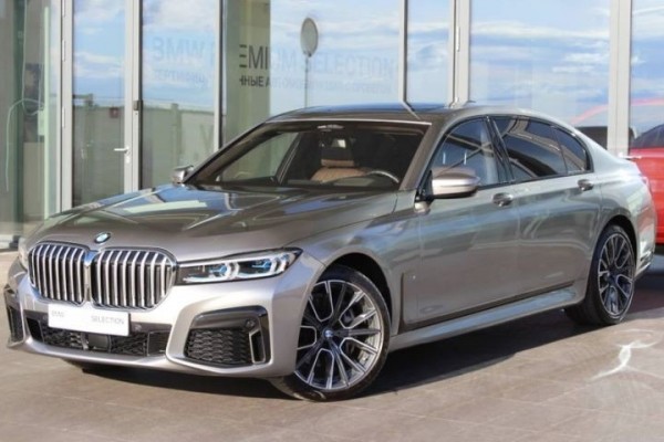 Красиво ездить не запретишь. Как выглядят самые дорогие подержанные авто, которые продаются в Беларуси