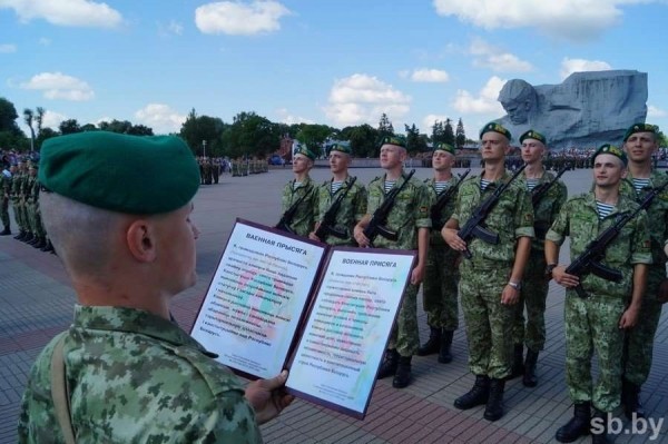 Минобороны рассказало о преференциях для отслуживших в армии Минобороны рассказало о преференциях для отслуживших в армии