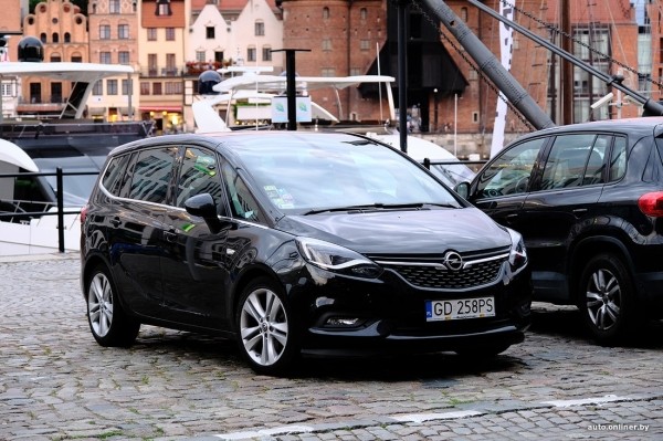 10 лет высоким таможенным ставкам. На чем бы мы ездили без них? 10 лет высоким таможенным ставкам. На чем бы мы ездили без них?