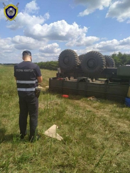 В Брестской области военнослужащий погиб в ДТП на служебном «Урале» В Брестской области военнослужащий погиб в ДТП на служебном «Урале»