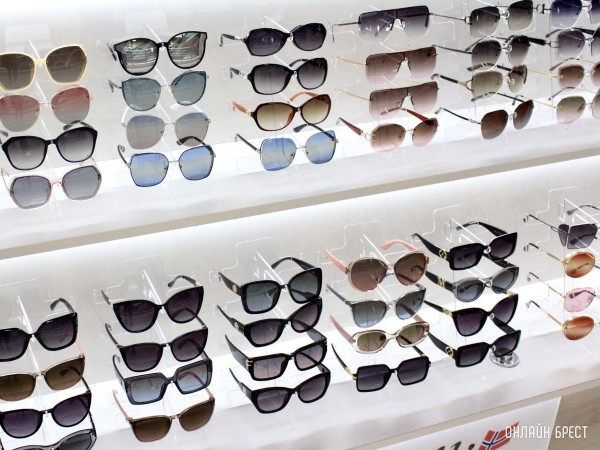 Летом эти аксессуары просто необходимы! Большой выбор головных уборов и солнцезащитных очков в магазинах «ШапОчкин» и «Noryalli» в Бресте Летом эти аксессуары просто необходимы! Большой выбор головных уборов и солнцезащитных очков в магазинах «ШапОчкин» и «Noryalli» в Бресте