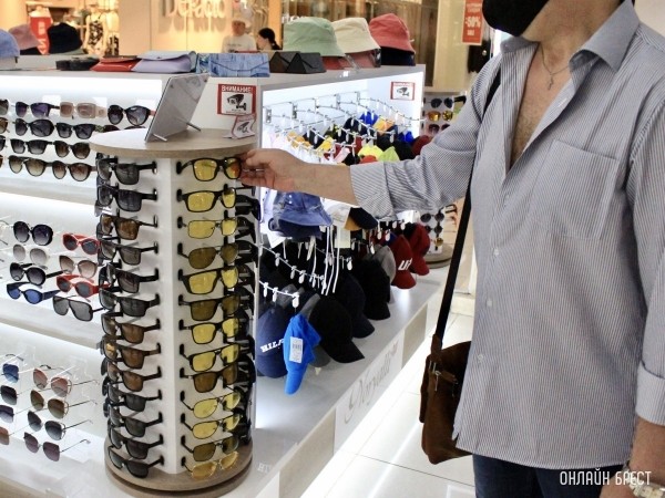 Летом эти аксессуары просто необходимы! Большой выбор головных уборов и солнцезащитных очков в магазинах «ШапОчкин» и «Noryalli» в Бресте Летом эти аксессуары просто необходимы! Большой выбор головных уборов и солнцезащитных очков в магазинах «ШапОчкин» и «Noryalli» в Бресте