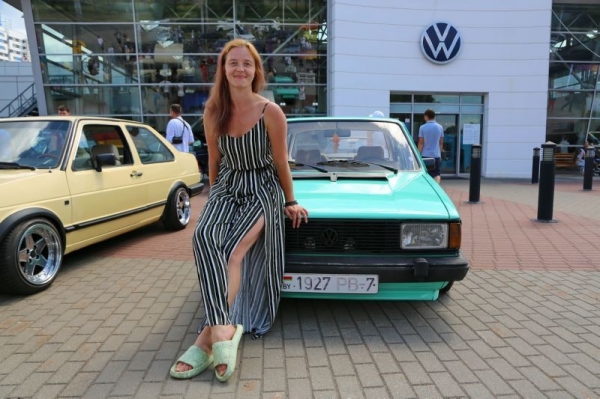 «Таких выпущено только 100 штук». Побывали на Volkswagen Day и нашли очень интересные машины