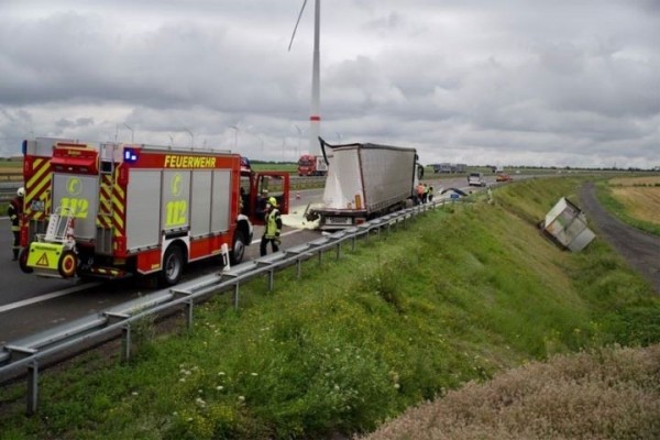 В Германии в фуру белоруса въехал «летучий голландец»