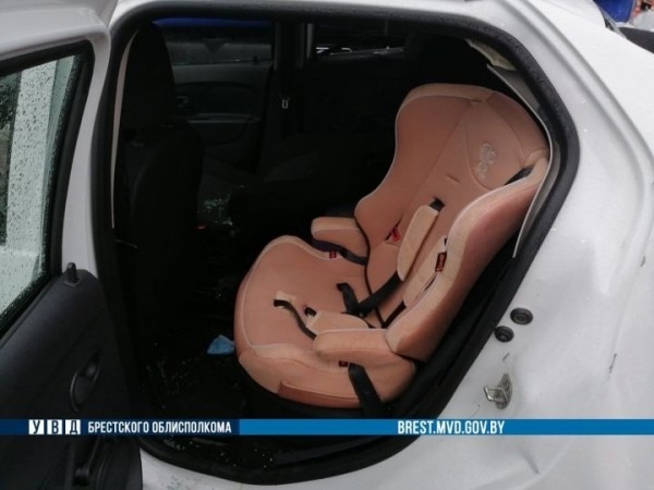 В Бресте произошло ДТП из 5 машин В Бресте произошло ДТП из 5 машин