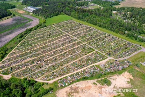 Самое большое кладбище в Беларуси. Крематорий в Минске
Самое большое кладбище в Беларуси. Крематорий в Минске
